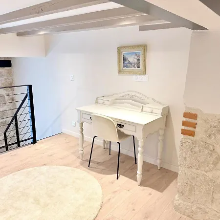 Belle Epoque Duplex - Charm & Modernity Ac & Wi-fi Appartement